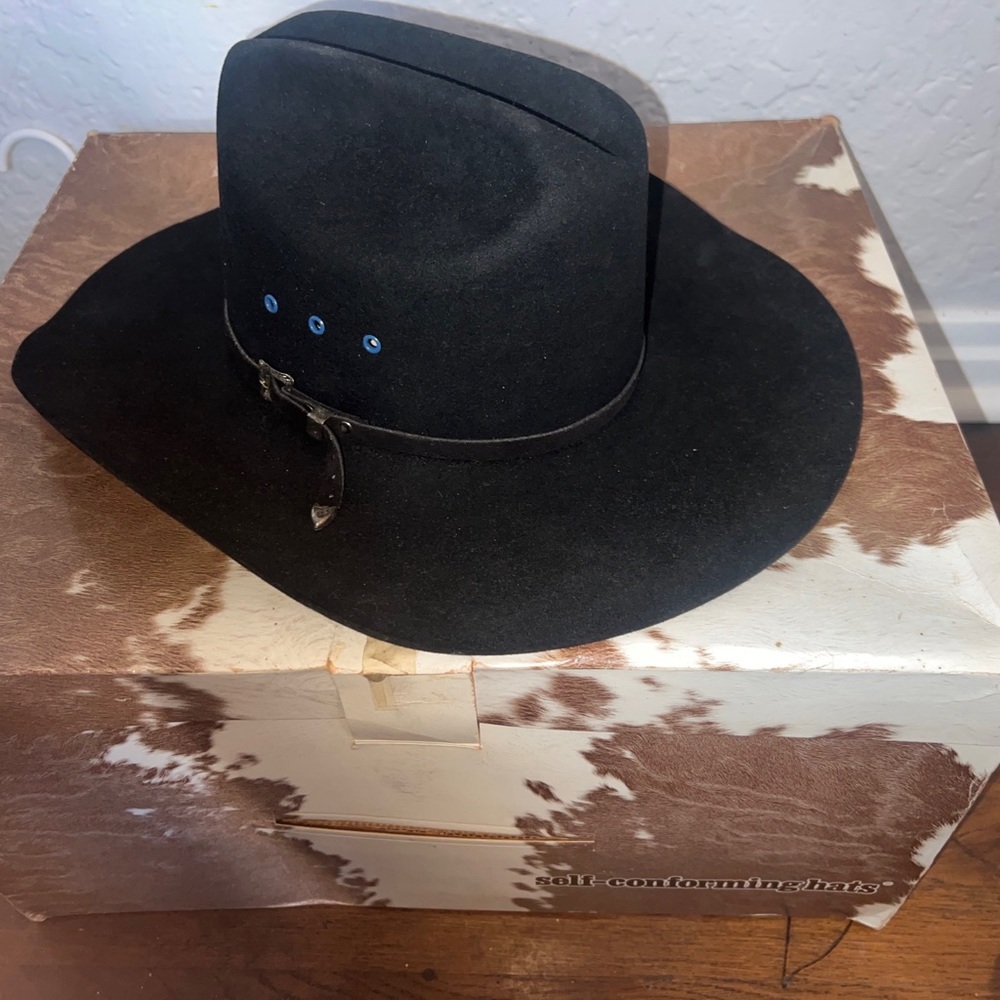 COPY - Black cowboy hat Resistol 4x Beaver 6 7/8 Self Conforming